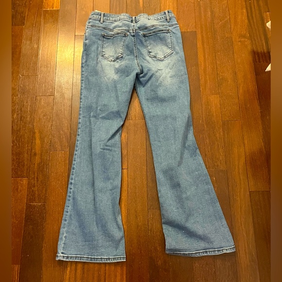 Mid Rise Bootcut Jeans - Picture 2 of 2